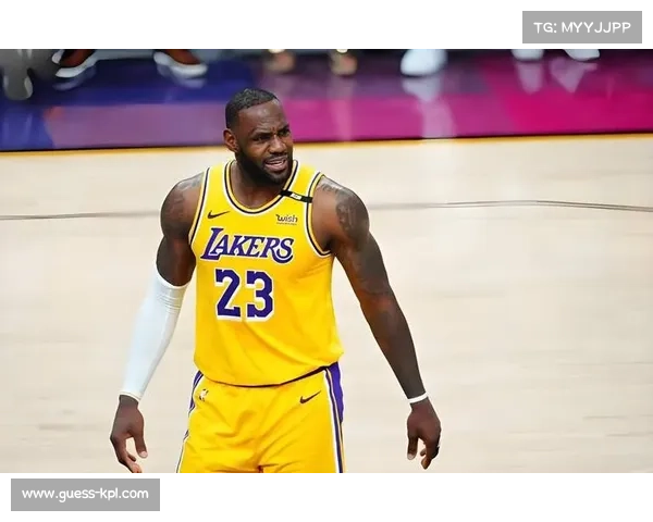 詹姆斯卷入赌球风波前好友涉嫌利用湖人内幕消息牟取暴利 詹姆斯卷入赌球风波前好友涉嫌利用湖人内幕消息牟取暴利